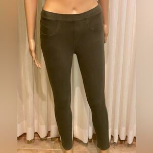 Spanx Jeanish Ankle Green Leggings Size XS/TP Back Pockets